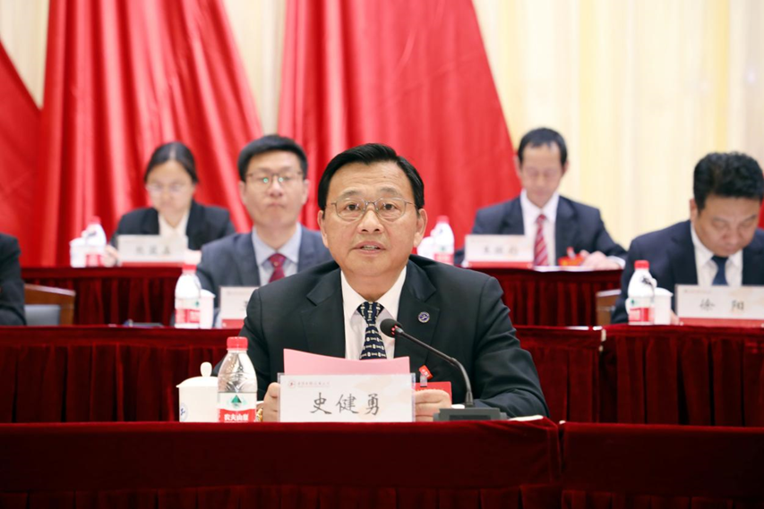 意昂体育2客户端
