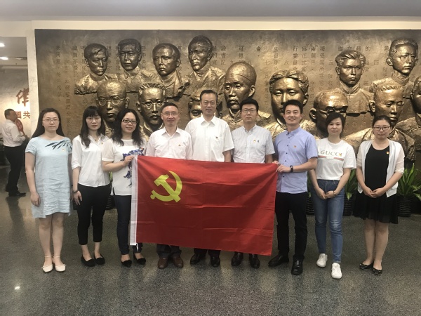 意昂体育2直播