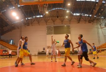 意昂体育2超级联赛图片